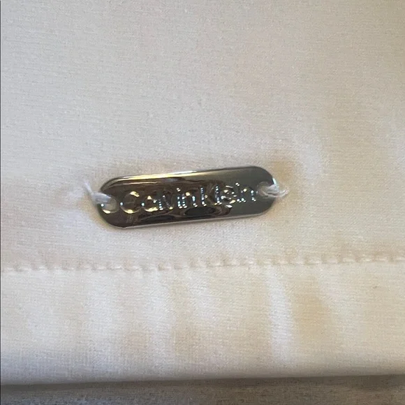 Calvin Klein Elegant White Blouse - Picture 4 of 5